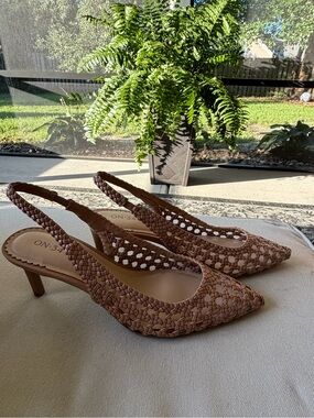 *New* On 34th - Brown Woven Slingback Pumps